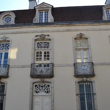 Les Charmottes Apartment Nuits-Saint-Georges Exterior photo